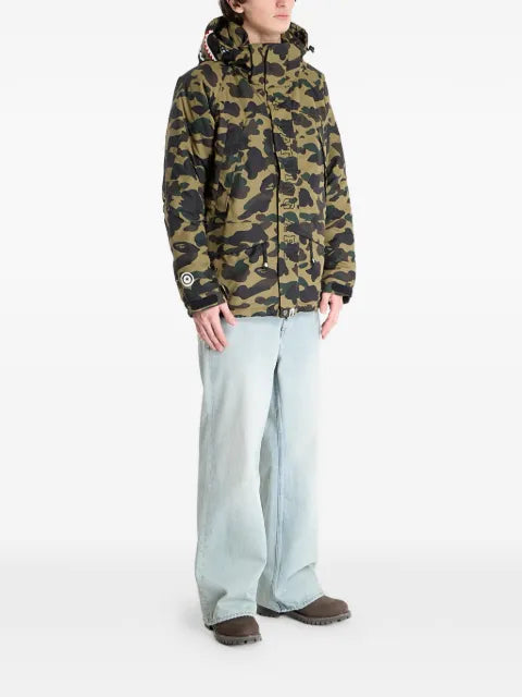 A BATHING APE® 1 St Camo shark-detail jacket